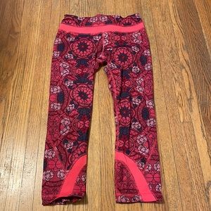 Lululemon crops